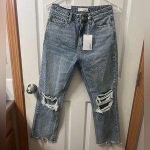 Vervet size 26 Distressed jeans